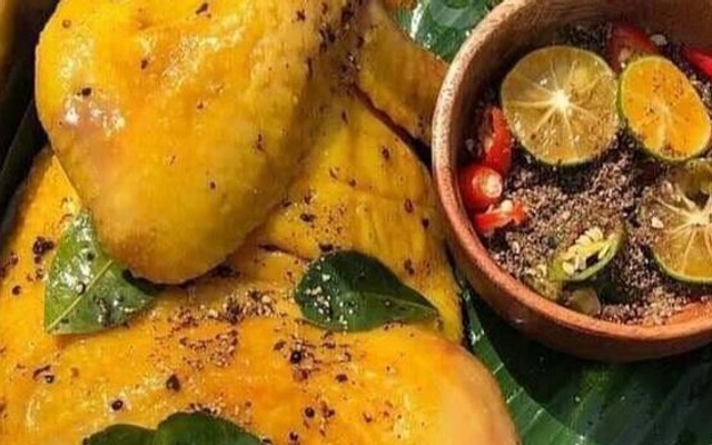 Tiệm Gà Ủ Muối - Gà Luộc & Gà Ủ Muối - Phan Văn Trường