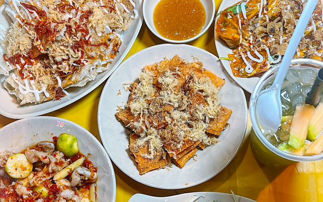 Tiệm Trà Trái Cây Tươi - Ăn Vặt Bánh Tráng 2CM