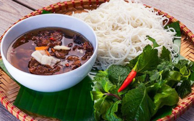 Bún Chả Thúy Nguyễn - Hoa Bằng