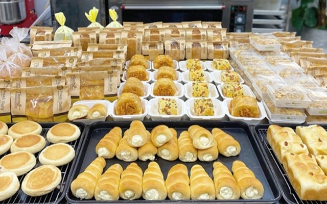 Tiệm Bánh Tháng 2 - Bánh, Trà & Cafe