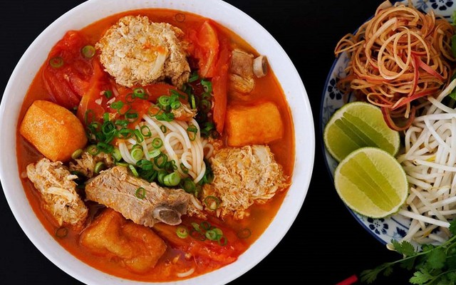 Ngọc Nga - Bún Riêu & Canh Bún - Nguyễn Thái Sơn