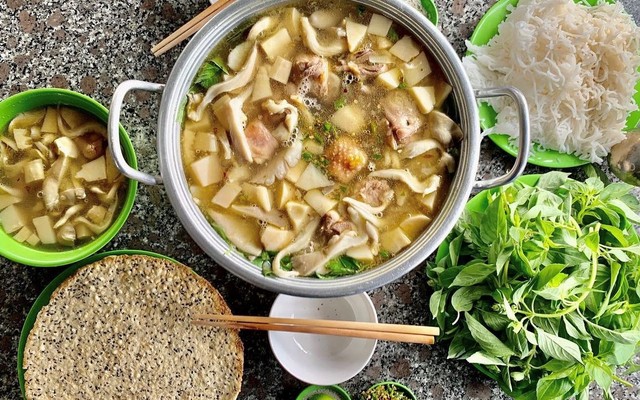 Lẩu Gà Lá É Tao Ngộ 2 - Đào Trinh Nhất