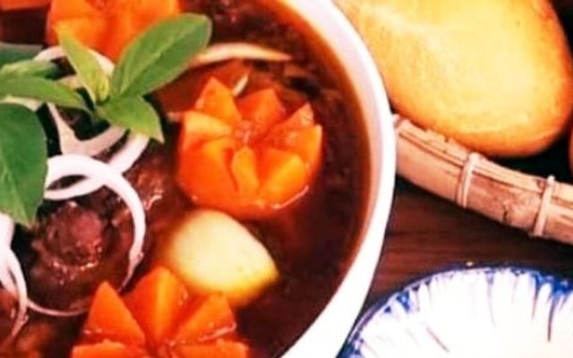 Tí Nị Quán - Đậu Hủ Thúi Chính Tông - Đoàn Văn Bơ