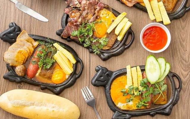 Kun Kun - Bánh Mỳ Bò Cháy Tỏi, Bò Bittet & Bánh Mỳ Chảo - Trần Hưng Đạo