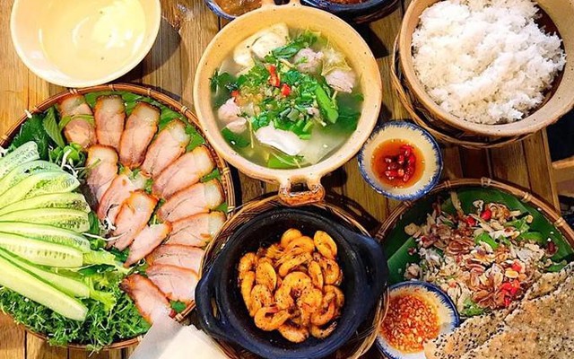 BẾP NHÀ XÍU - Nguyễn Huệ