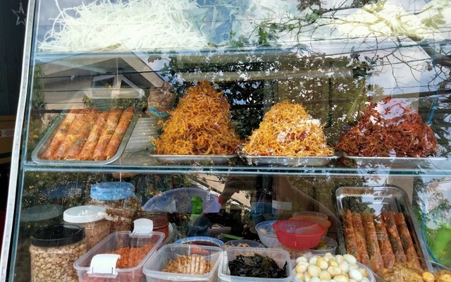 Bánh Tráng Trộn Sơn Lâm - Nguyễn Văn Quá