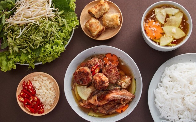 Bún Chả Hà Nội & Bún Đậu Trịnh