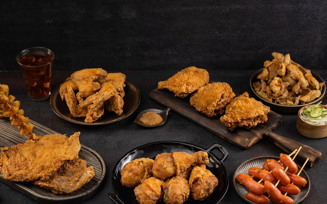 Gà Rán Taiwan Hot Chicken & Tea - Khương Trung