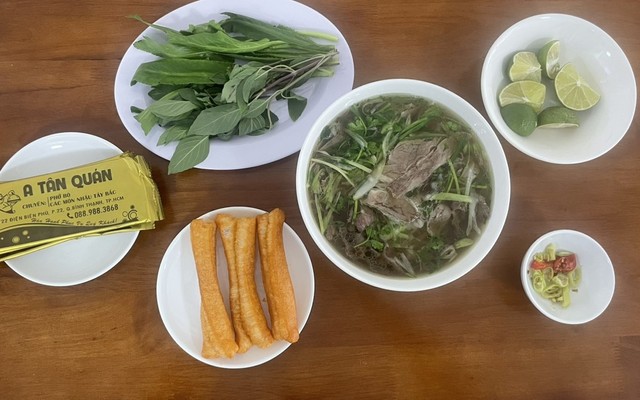Phở Bò A Tân Tân Cảng