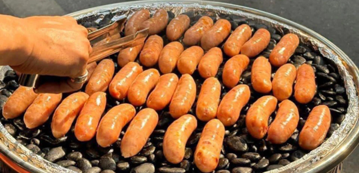 Lạp Xưởng Nướng Đá - Vĩnh Khánh, Quận 4 | ShopeeFood - Food Delivery | Order & get it delivered | ShopeeFood.vn