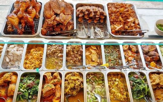 Quán Cơm Lan Trinh - Cơm Bình Dân