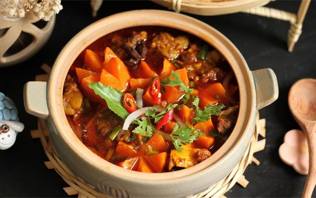 Bò Kho 48 - Lê Hồng Phong