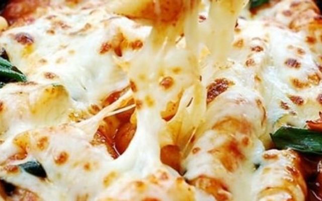 Mỳ Ý, Pizza & Tokbokki - Bồ Đề
