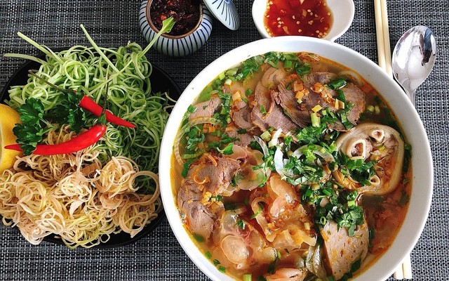 CƠM GÀ XỐI MỠ 309