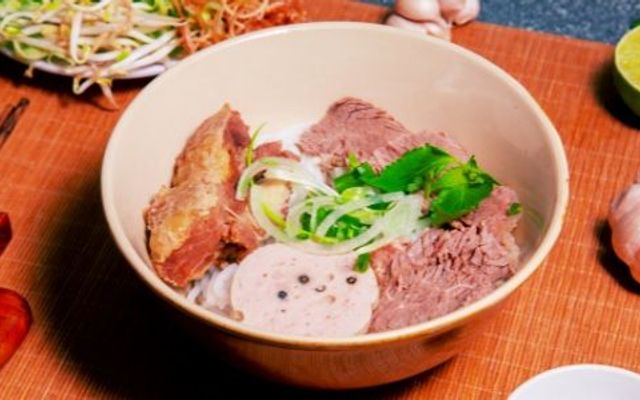 Bún Bò Huế Toàn - DT743B - Thuận An