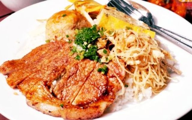 Cơm Tấm Chị Kim - Dương Quảng Hàm