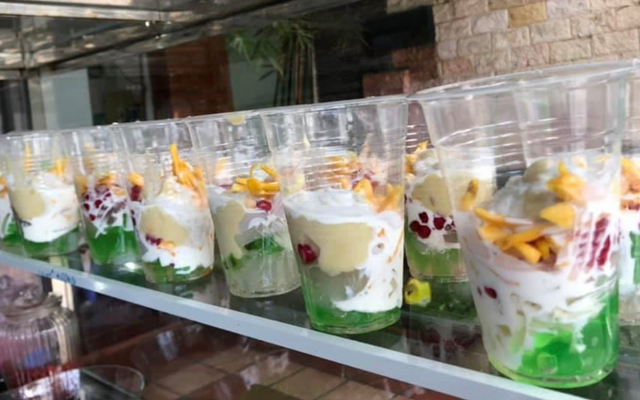 Chè Vy Sài Gòn - 111 Đặng Dung