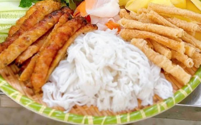 Nem Nướng Nha Trang Nhi Béo - Nguyễn Thái Bình