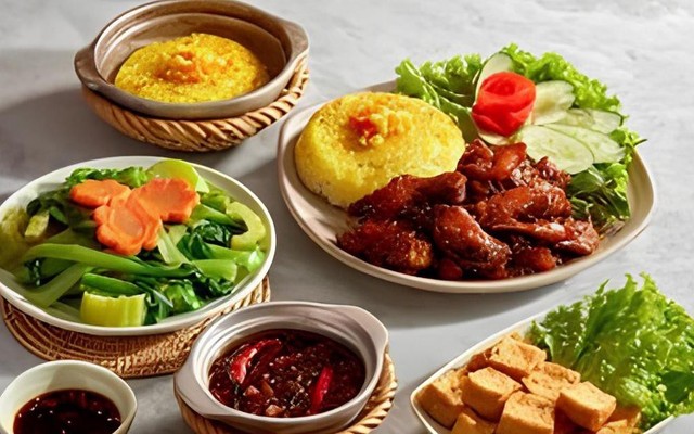 Cơm Niêu Thiên Lý - Nam Kì Khởi Nghĩa