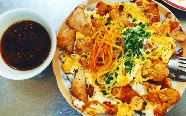 Quán Bột Chiên & Nui Chiên - Chợ Kỉ Niệm