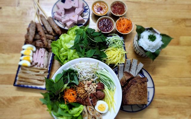 Nem Nướng Nha Trang Chị Út - Đặc Sản Nha Trang - Bình Tân