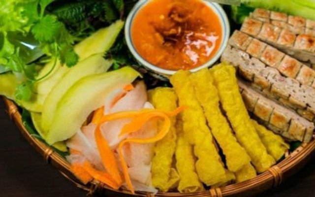 Nem Nướng Nha Trang Minh Đức - Đội Cấn