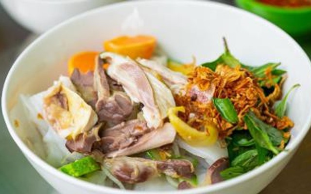 Bánh Ướt Lòng Gà - Bánh Mì Bò Kho PHÚ QUÝ - 34 Tân Hòa Đông