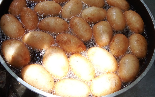 Bánh Rán Tí Hon - Bánh Rán - Dốc Thọ Lão
