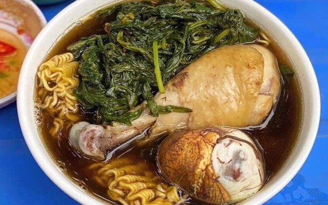 Gà Tần & Mì Gà Tần - Tô Hiệu