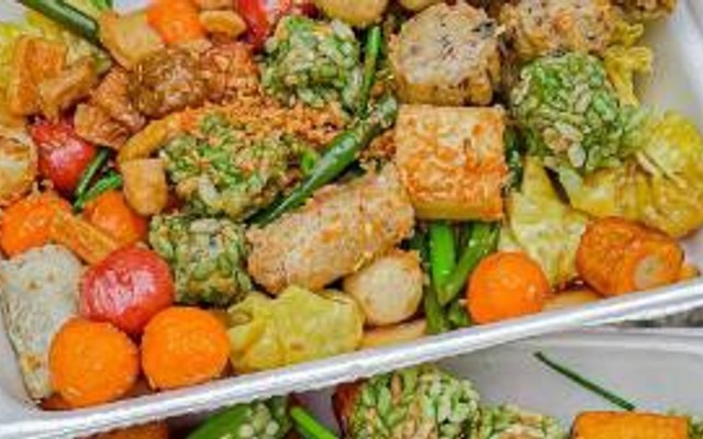 Ăn Vặt Hẻm - Đường Số 13