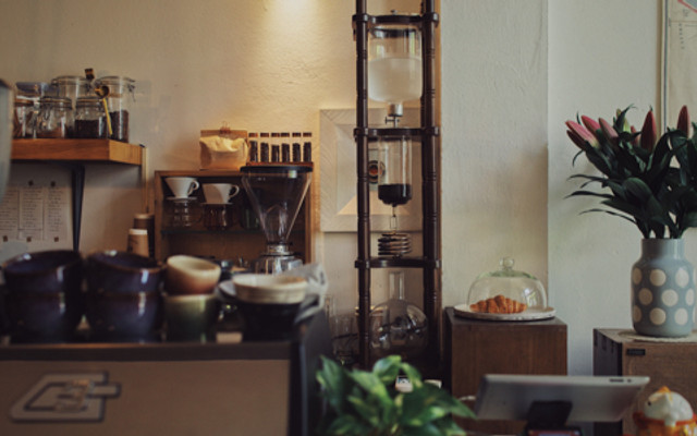 Hợp Coffee Corner - Cafe - Nguyễn Cửu Vân