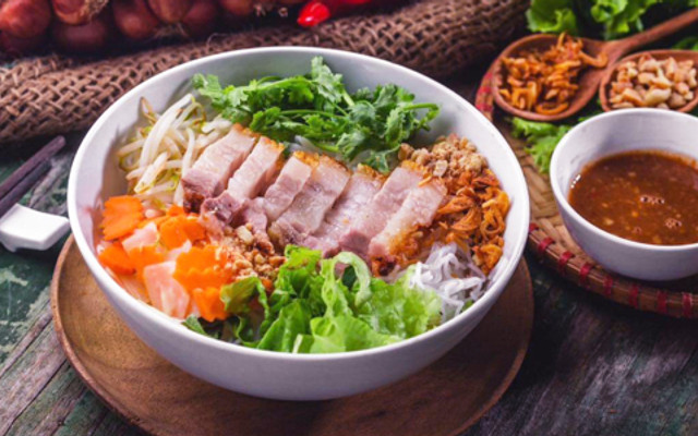 Vị Quê Trong Thành Phố Chất - Lê Hồng Phong