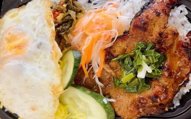 Cơm Tấm Trang - Tỉnh Lộ 10