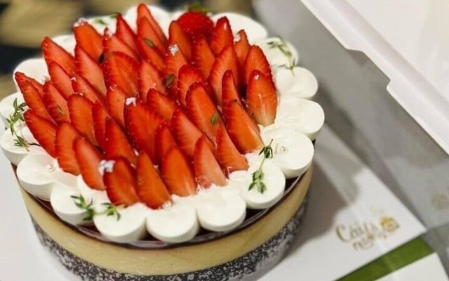 Tiệm Bánh Sinh Nhật - Bánh Crepe Sầu Riêng - 209 Định Công Thượng