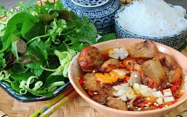 Du Thoa - Bún Chả & Sốt Vang