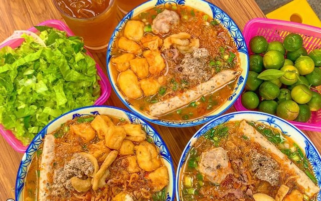 Huyền An - Bún Riêu Cua Tóp Mỡ - Nguyễn An Ninh