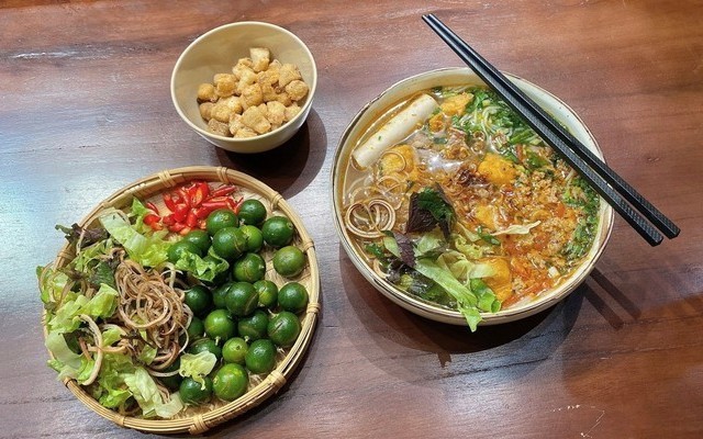 Bún Đậu Gánh – 216 Hoàng Ngân
