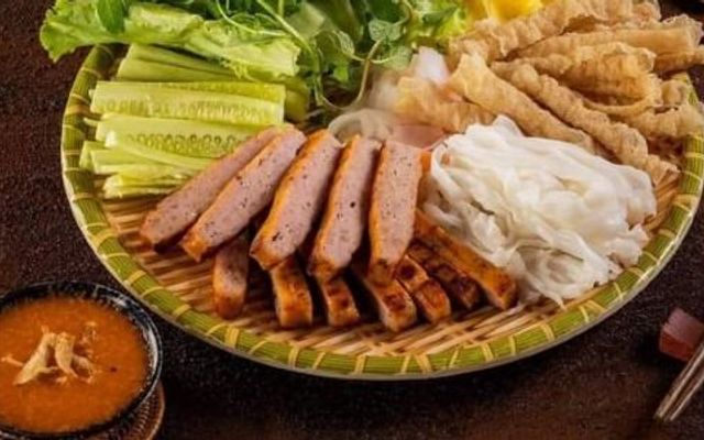 Mì Cay & Nem Nướng - Hoàng Hoa Thám