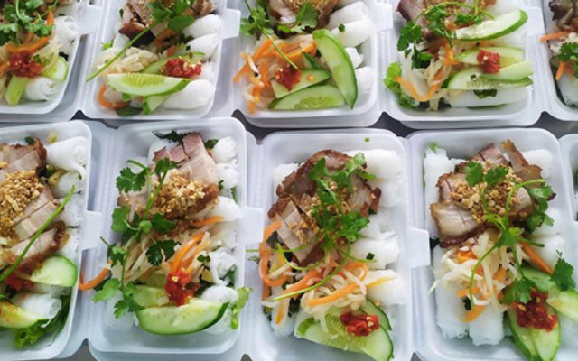 Phượng Ớt - Bánh Mì Heo Quay & Bánh Hỏi Heo Quay - Phan Văn Hớn