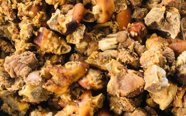 Giò Heo Giả Cầy Quang Phát - Nguyễn Ái Quốc