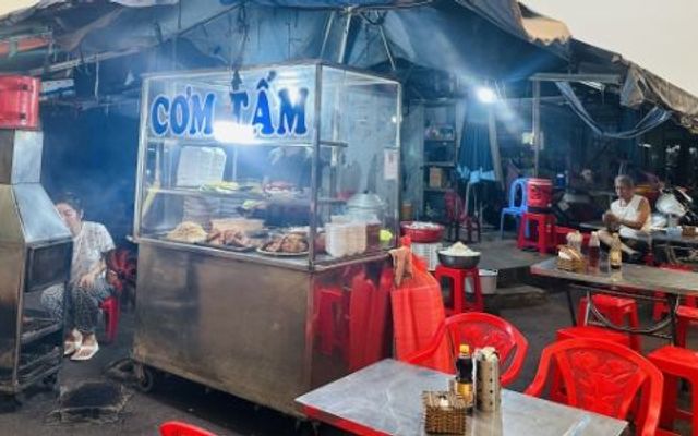 Cơm Tấm Mai Anh - Trần Khắc Chân