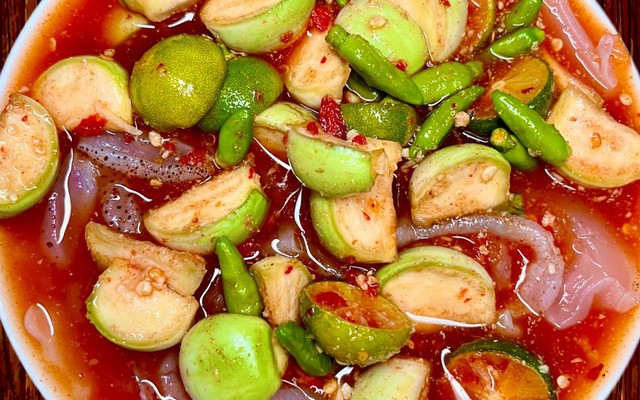 Ăn Vặt Nhẫn - Cô Giang