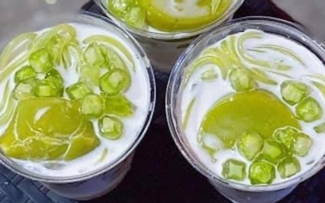 Tiệm Xuý Xuý - Chè, Trà Sữa & Rau Má Đậu Xanh - Trung Văn