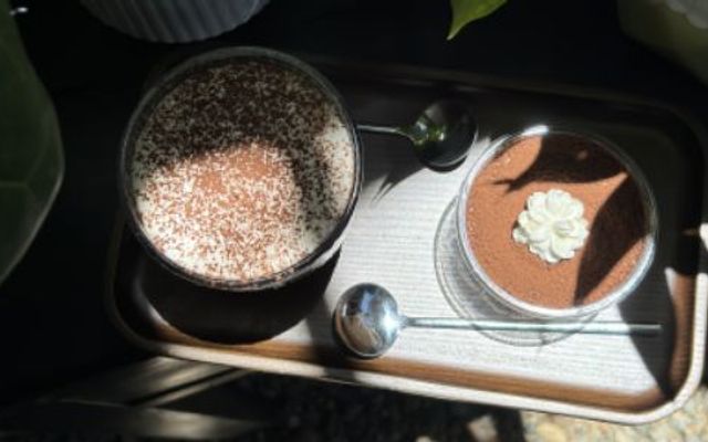 Là Phin - Foods & Coffee