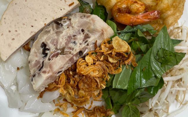 Bánh Ướt Tôm Chiên - Huỳnh Văn Bánh