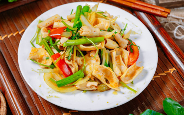 Lòng Ngon Quán Thúy Cảnh