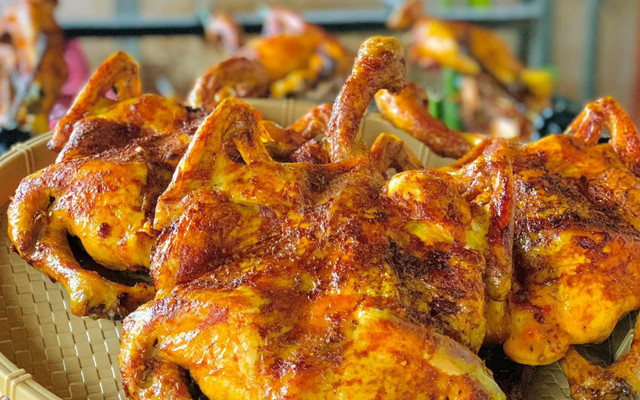 Gà Nướng Cơm Lam Hùng Kon Tum  - Gà Nướng - 195 Nguyễn Thượng Hiền