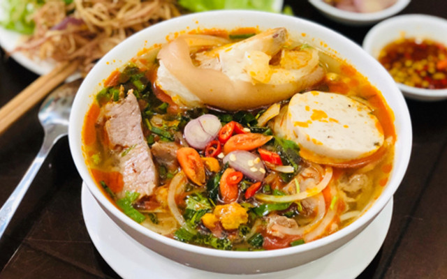 OHi - Trà Sữa, Cà Phê & Bún Bò Huế - Bạch Đằng