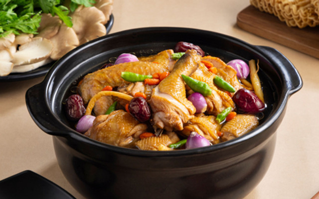 Bazan Quán - Gà Nướng, Cơm Lam & Lẩu Gà Ớt Hiểm