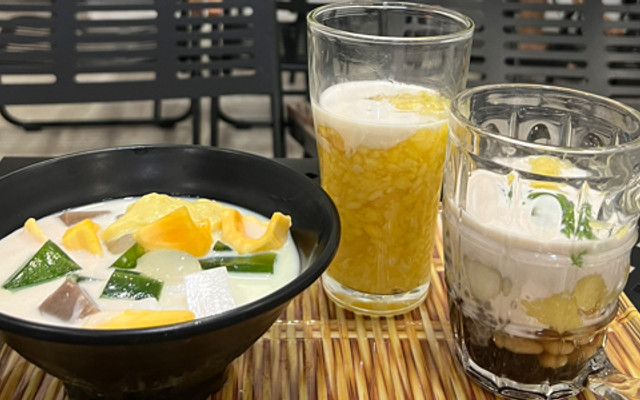Chè Cung Đình Huế - 159 Bàu Cát